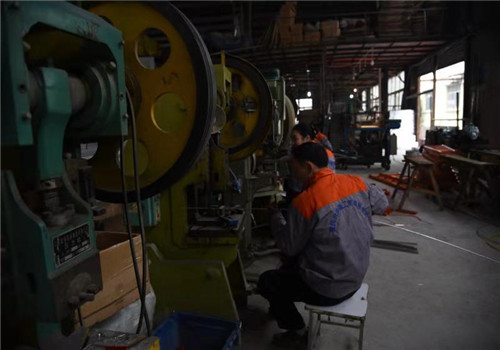 大香蕉视频加工车间